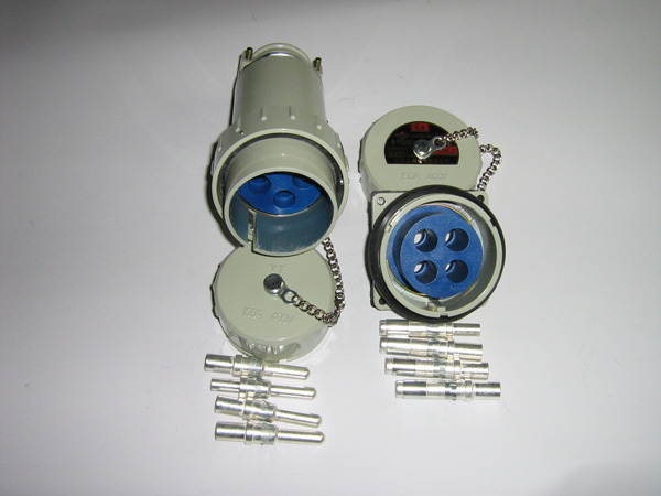 Non-sparking fixed connector 150A